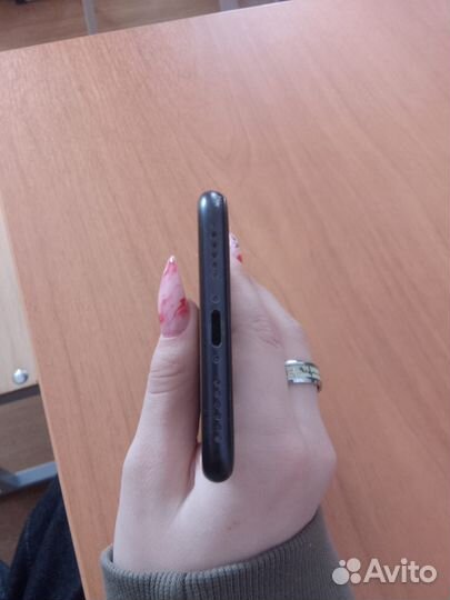 iPhone 7, 32 ГБ