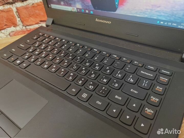 Игровой ноутбук Lenovo 13 дюймов с win 10 Обмен