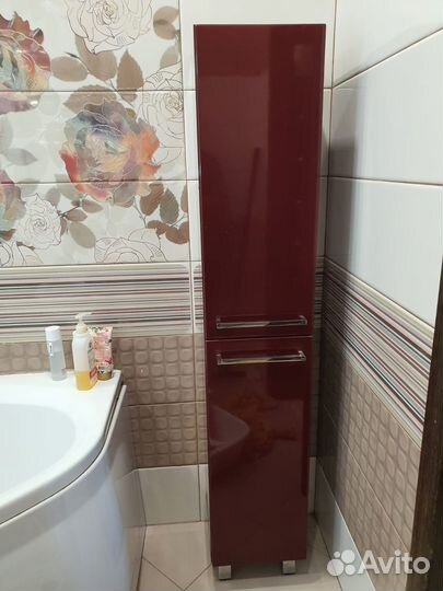 Подвесная тумба с раковиной