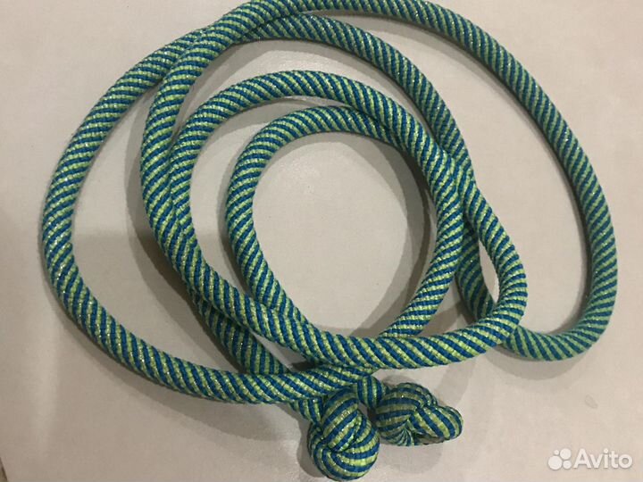 Булавы,скакалка,обруч,носки,шорты,болеро Solo