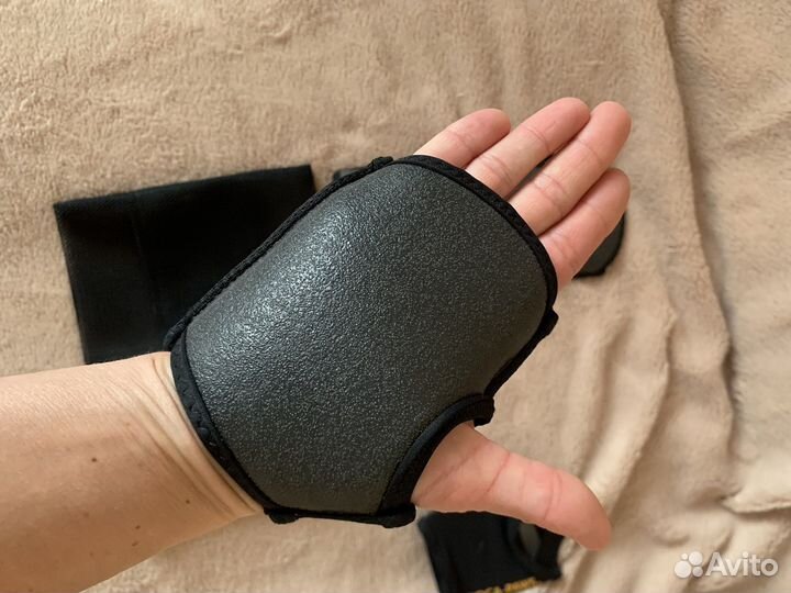 Йога-лапы, Yoga-Paws