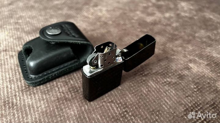 Зажигалка бензиновая zippo (оригинал) с чехлом
