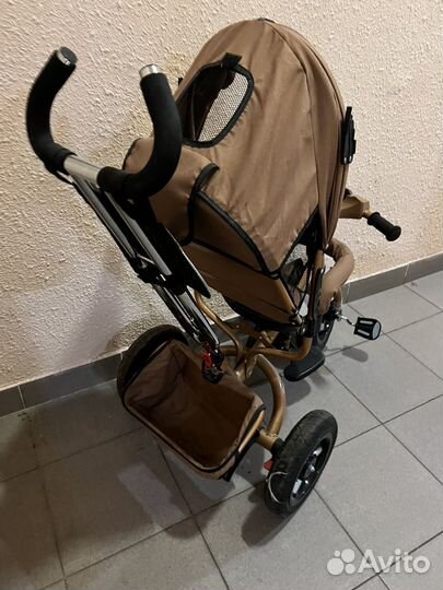 Детский велосипед с родительской ручкой