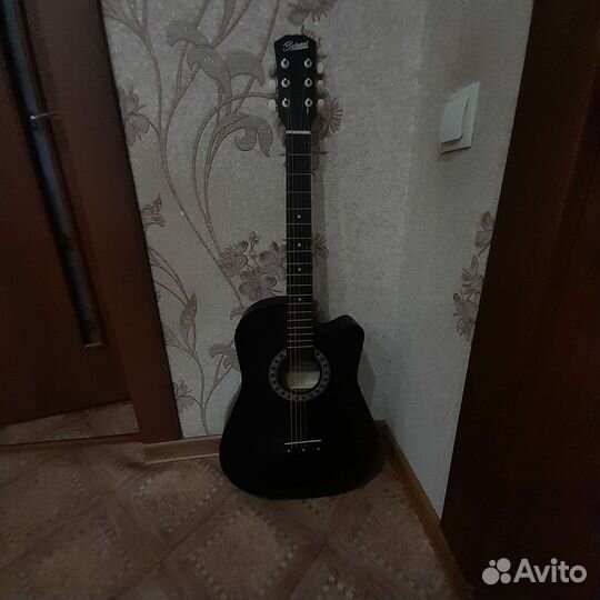 Акустическая гитара belucci