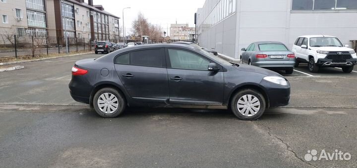 Renault Fluence 1.6 AT, 2012, 220 000 км