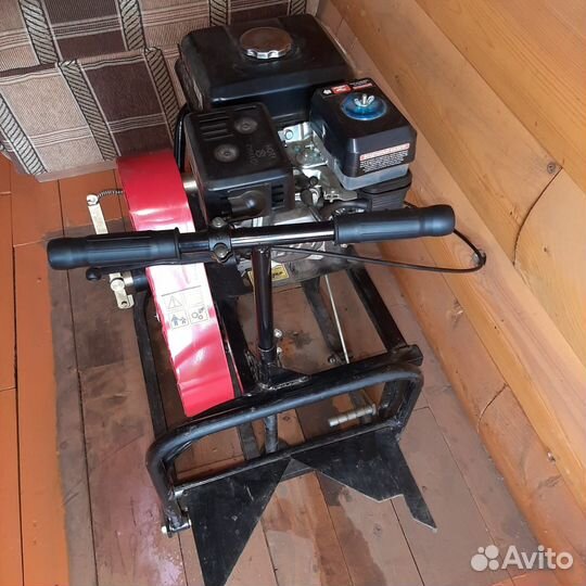 Бензиновая лебедка