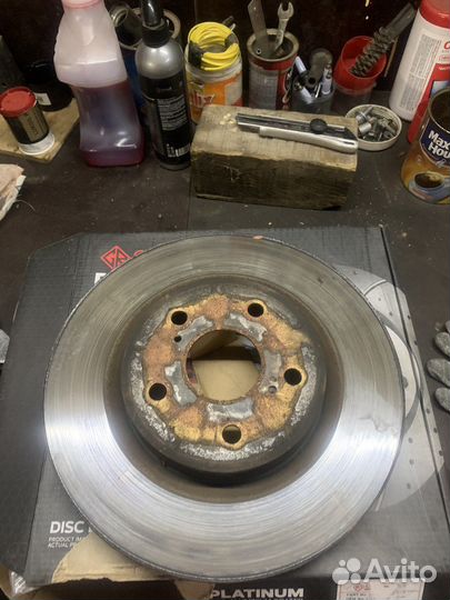 Диски тормозные передние Tayota camry XV70