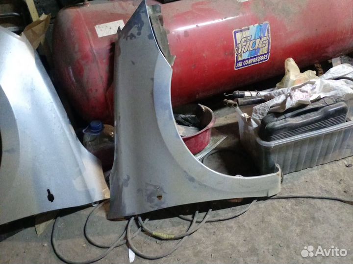 Крыло переднее kalina 2