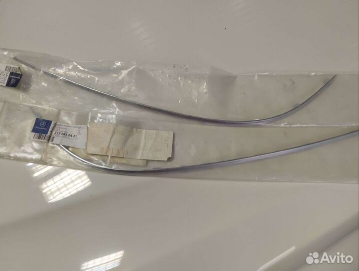 Молдинг перед бампера и решотки дхо Мерседес E 212