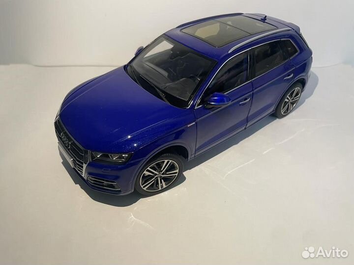 Audi Q5 1:18
