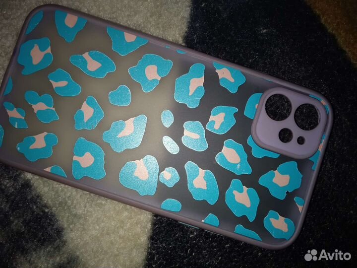 Чехол на iPhone 11