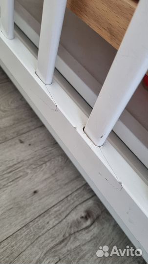 Детская кроватка с поперечным маятником