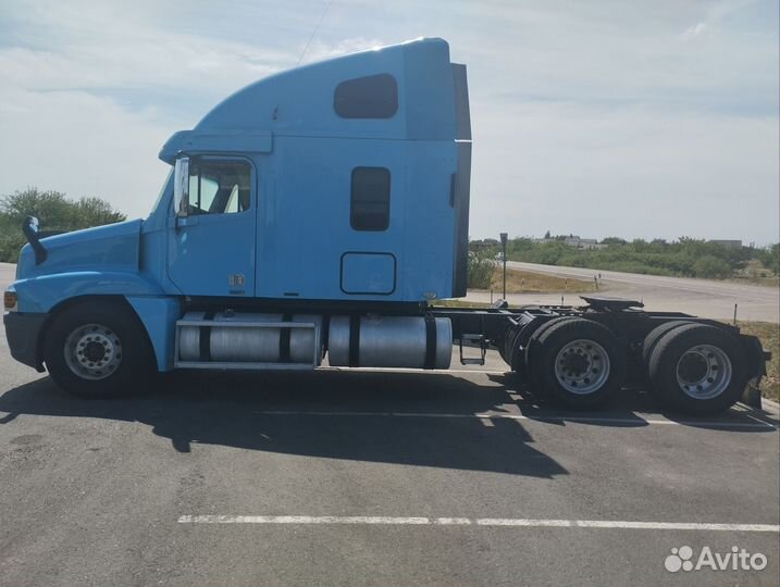 Freightliner Century, 2004