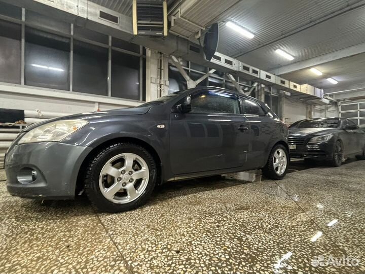 Kia Ceed 1.6 AT, 2008, 193 500 км