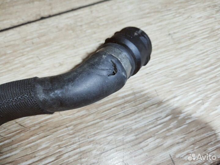 Трубопровод системы охлаждения Volkswagen Golf 6