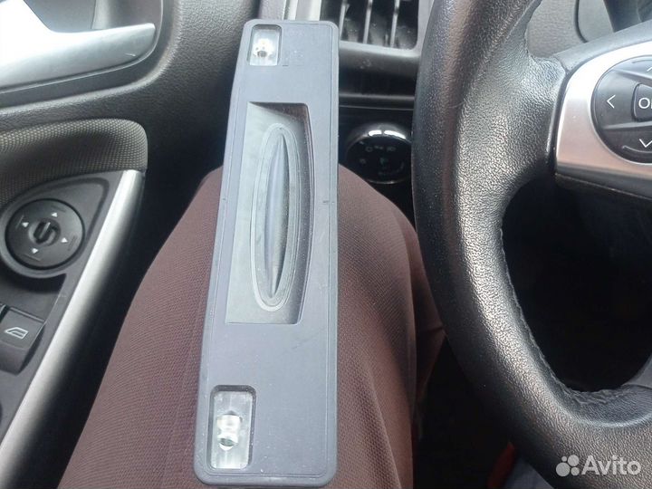 Кнопка открывания багажника ford focus 2