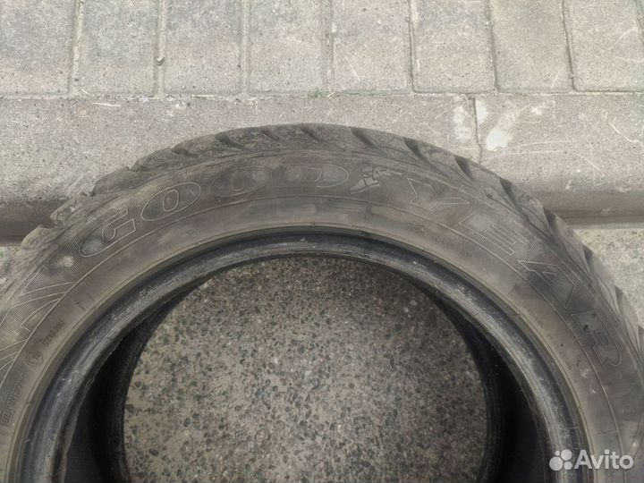 Goodyear UltraGrip Extreme 205/55 R16 91