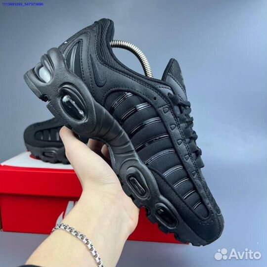 Кроссовки Nike Air Max Tailwind 4 в черном цвете