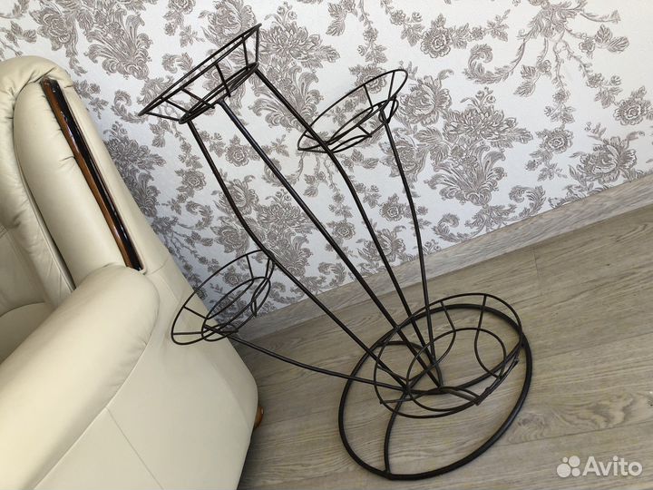 Подставка для цветов