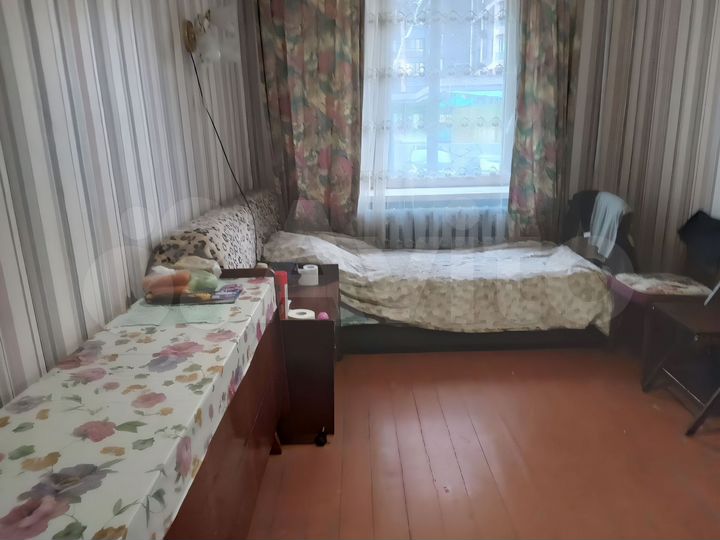 Комната 15 м² в 2-к., 1/9 эт.