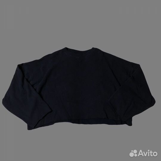 Champion vintage cropped n’ distressed sweatshirt