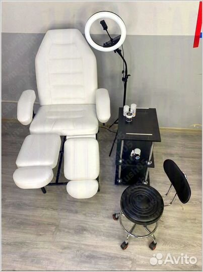 Педикюрное кресло Косметологическое кресло