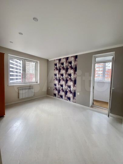 3-к. квартира, 85 м², 3/25 эт.