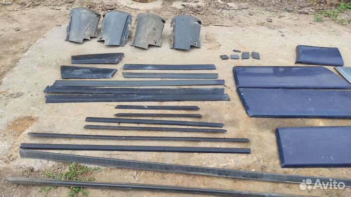 Молдинги накладки листва Mercedes w201 E190