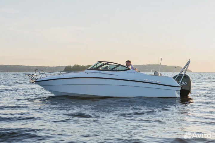 Velvette cuddy cabin 20 image