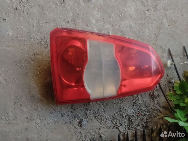 Задний фонарь Лачетти универсал