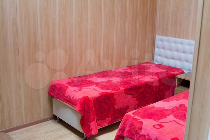 Комната 15 м² в > 9-к., 2/3 эт.