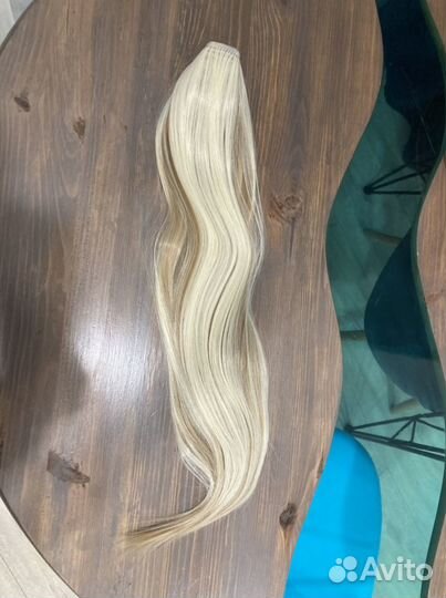 Волосы на заколках