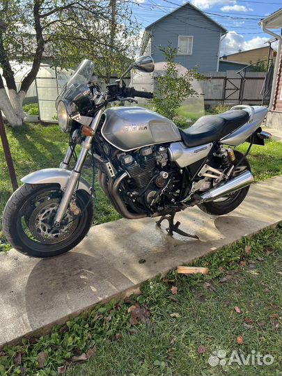 Yamaha xjr1200
