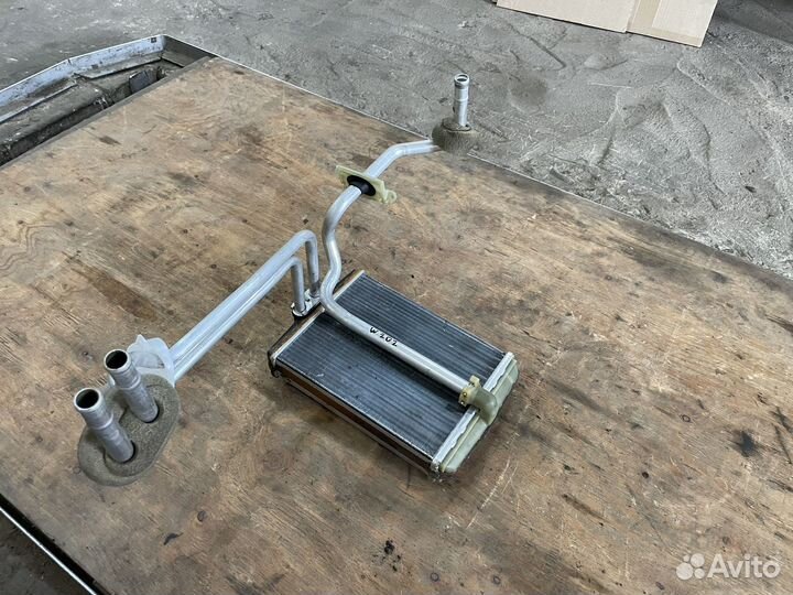 Радиатор печки отопителя Mercedes C200 W202