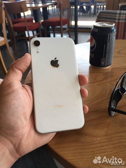 iPhone Xr, 128 ГБ