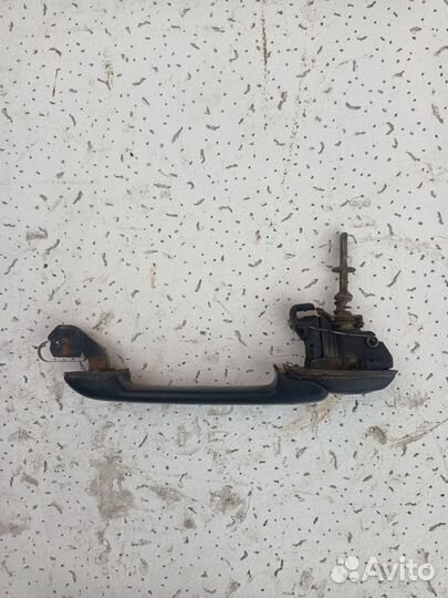 Ручка двери внешняя передняя левая Volkswagen Golf