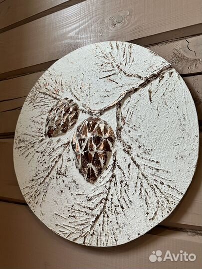 Картина в технике барельеф 