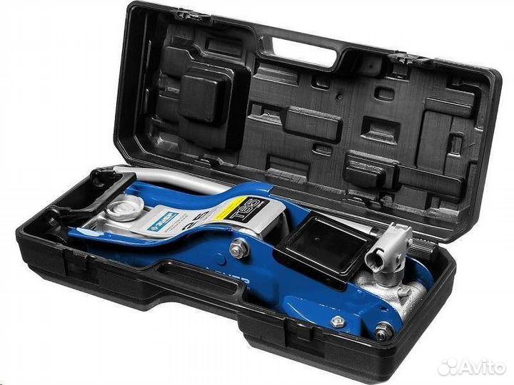 Домкрат подкатной