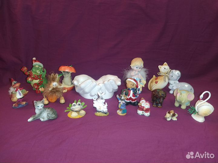 Статуэтки, фигурки, сувениры