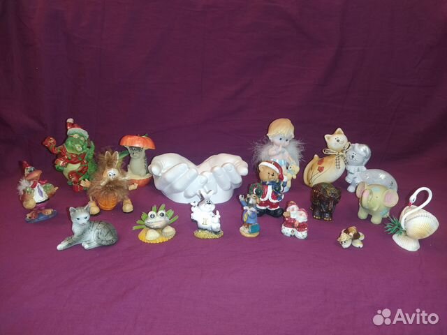 Статуэтки, фигурки, сувениры