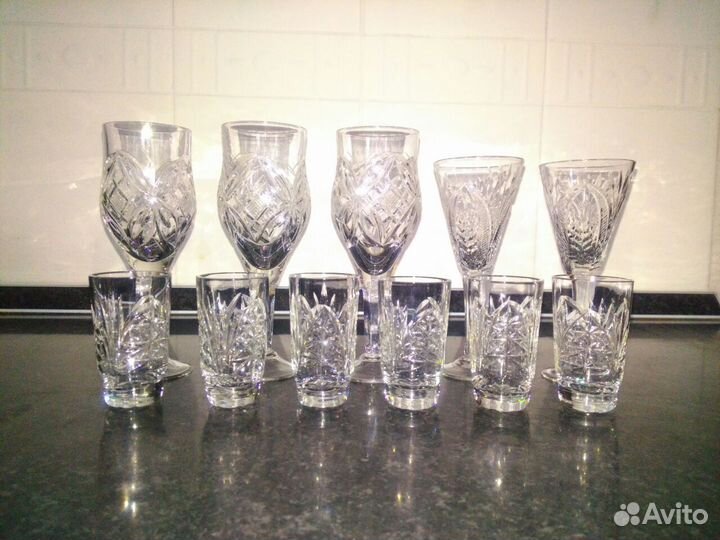 Хрустальные фужеры, рюмки