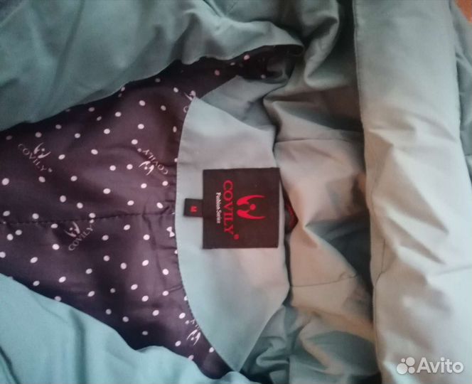 Пуховики женские