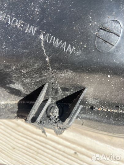 Фара правая Лэнд Крузер 100