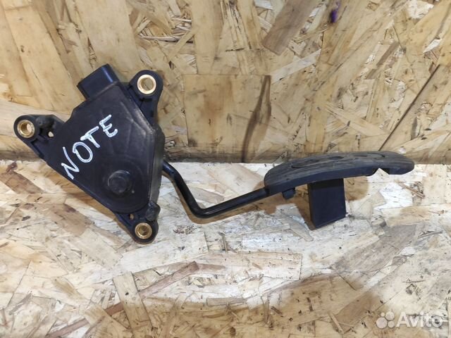 Педаль газа Nissan Note