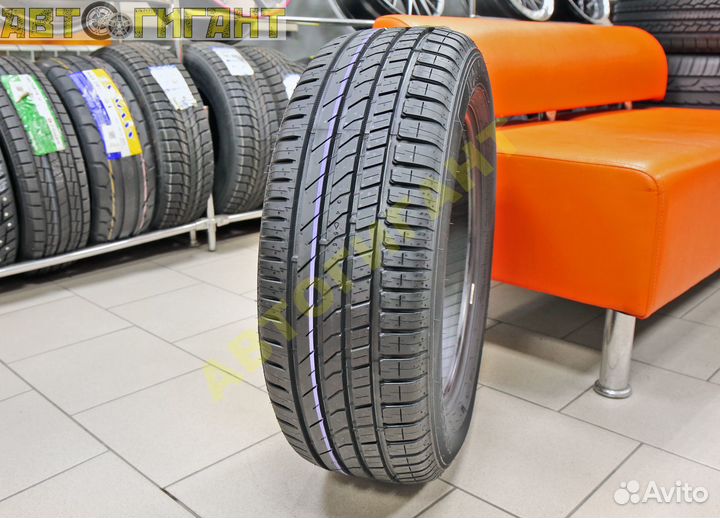 Ikon Tyres Nordman SX3 215/60 R16