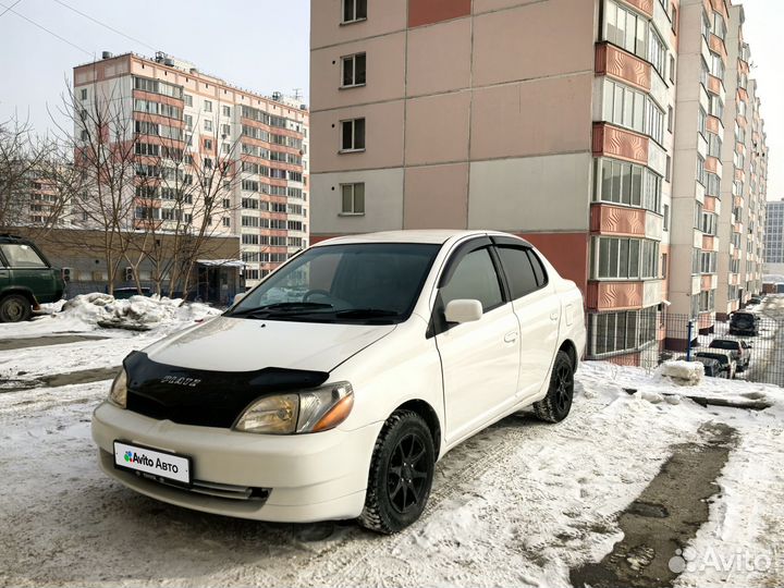Toyota Platz 1.0 AT, 2000, 400 000 км
