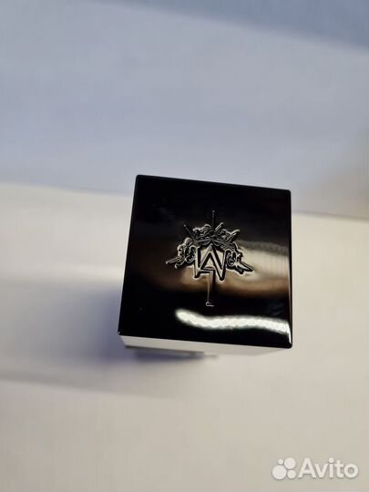 LM Parfums Noir Gabardine