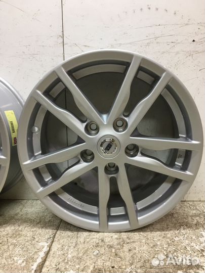 Новый диск R16 Nissan Sentra