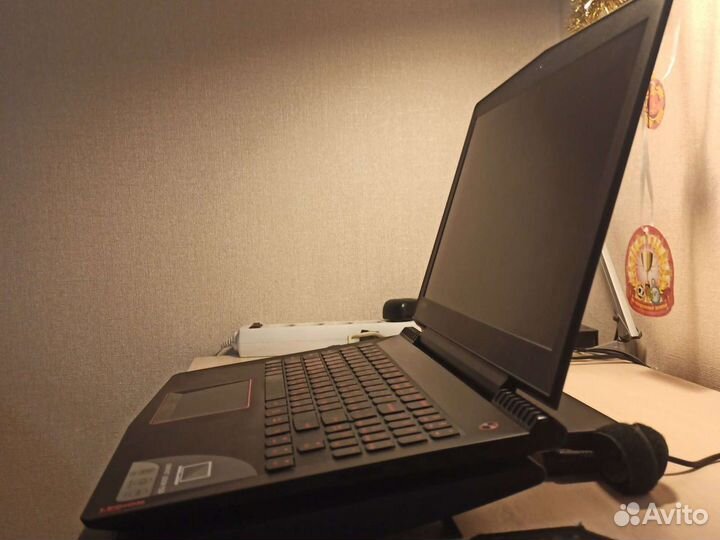 Ноутбук lenovo