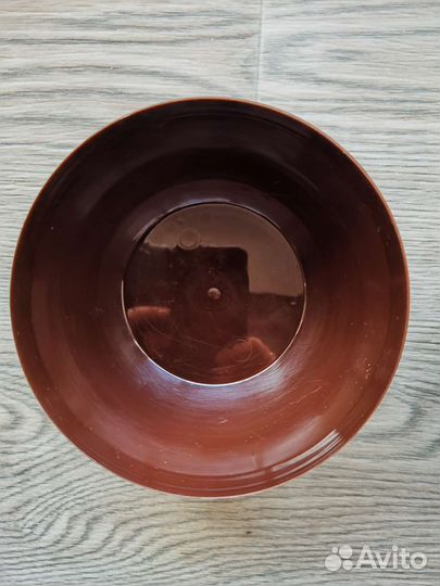 Цветочный горшок пластик